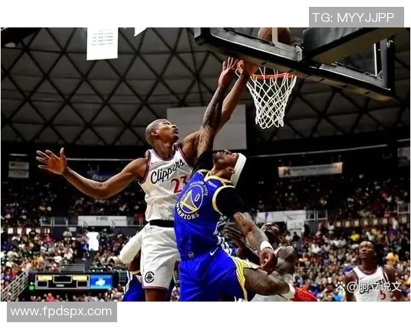 勇士与快船精彩对决新浪直播录像回顾与分析