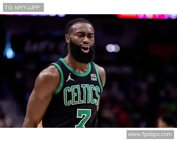 杰伦威廉姆斯如何在NBA赛场上展现出色的篮球天赋与潜力